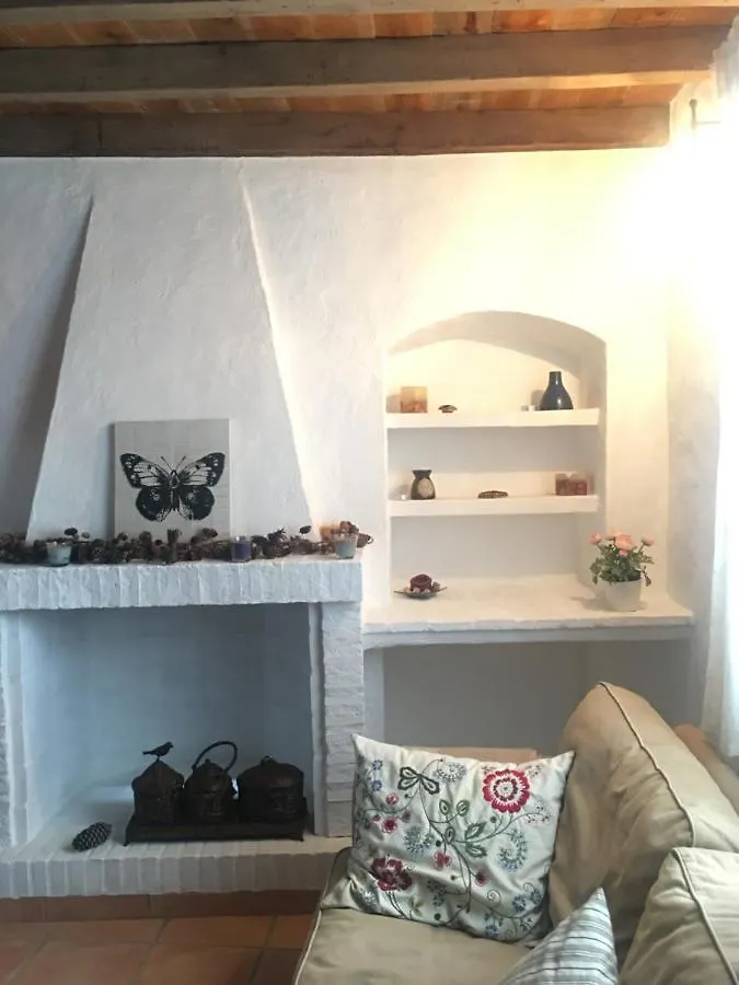 Casa Rural En Pueblo Blanco Guest House Almogia