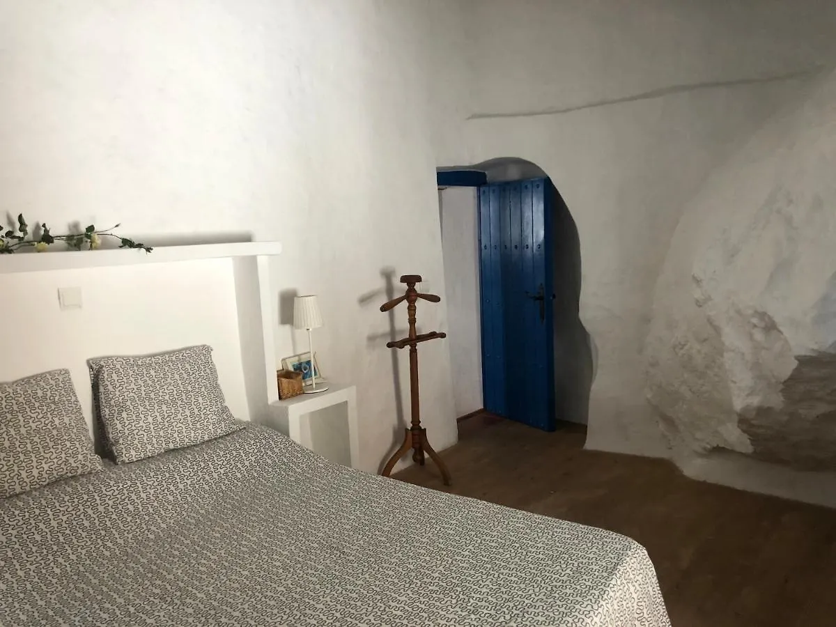 Casa Rural En Pueblo Blanco Guest House Almogia Country house